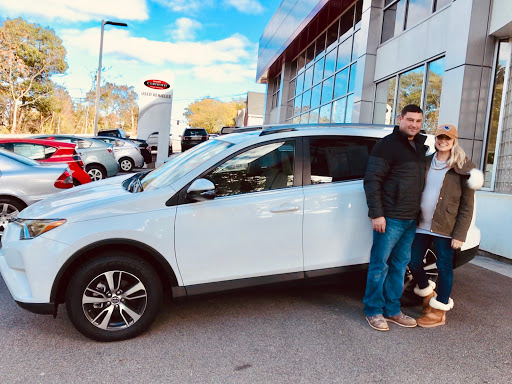 Toyota Dealer «Wellesley Toyota», reviews and photos, 234 Worcester St, Wellesley, MA 02481, USA