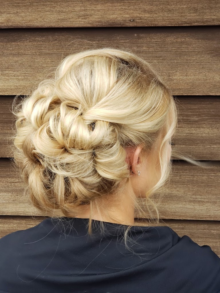 Jessie Tomme' Salon 55115