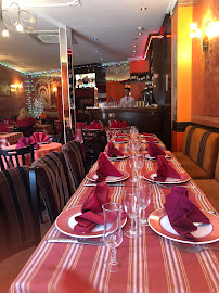 Atmosphère du Restaurant indien Les Délices du Kashmir in Paris - n°7