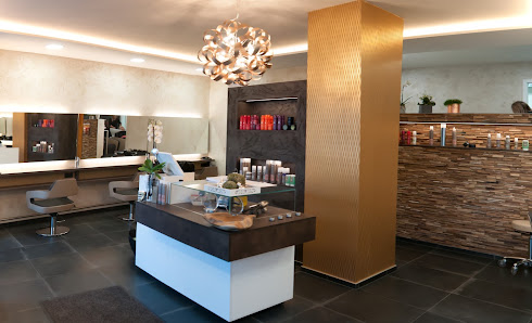 Kerstin Häpp Friseur Hauptstraße 24, 97332 Volkach, Deutschland