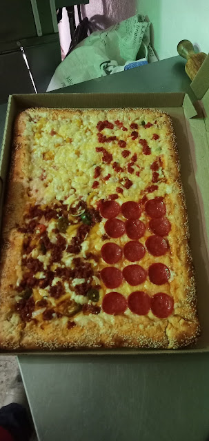 Pizzería León " para ese antojo feroz!!