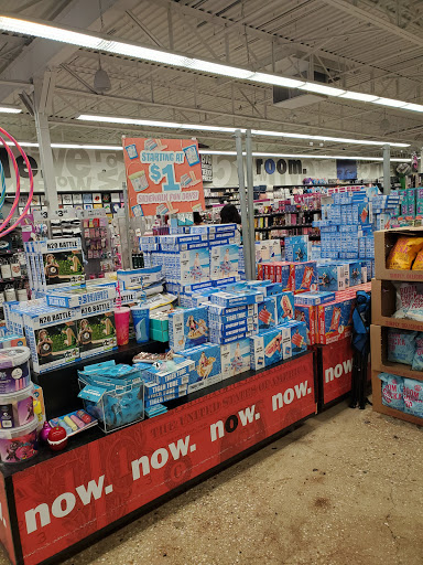 Variety Store «Five Below», reviews and photos, 1851 Sunrise Hwy, Bay Shore, NY 11706, USA