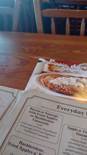 American Restaurant «Cracker Barrel Old Country Store», reviews and photos, 106 Marketplace Dr, Hampton, VA 23666, USA