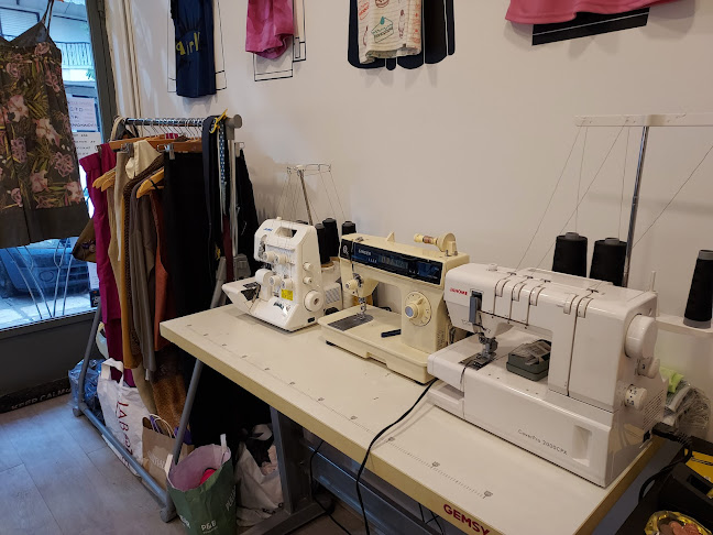 Opinii despre Επιδιόρθωσεις ρούχων Φωσφορούχο în Θεσσαλονίκη - Ραφείο