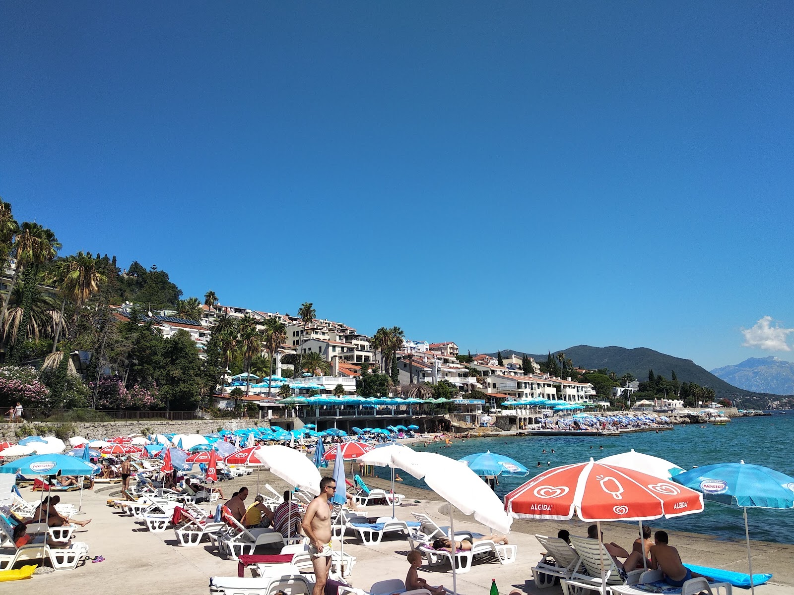 Bla Bla beach'in fotoğrafı #43 ile birlikte