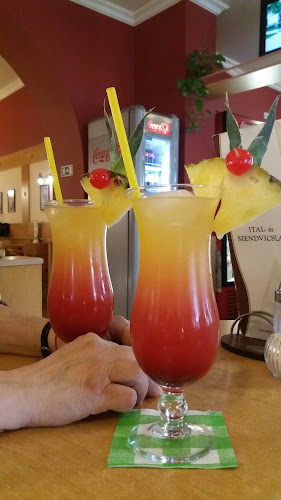 Comentarii opinii despre Amadeus Kávéház