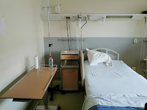 Photo n°5 de Hôpital d'Instruction des Armées Sainte-Anne à Toulon ()