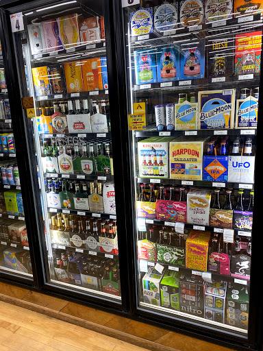 Wine Store «Parkview Wine & Spirits», reviews and photos, 229 Park Rd, West Hartford, CT 06119, USA