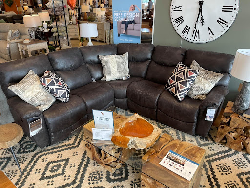 Furniture Store «La-Z-Boy Furniture Galleries», reviews and photos, 1737 E Independence St, Springfield, MO 65804, USA