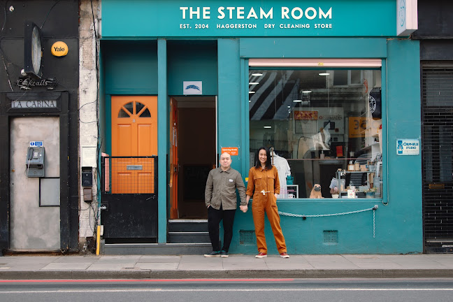 Reviews of The Steamroom in London - Laundry service