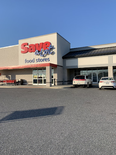 Grocery Store «Save-A-Lot», reviews and photos, 611 N 12th St, Lebanon, PA 17046, USA