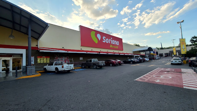Soriana Mercado Villa Santiago
