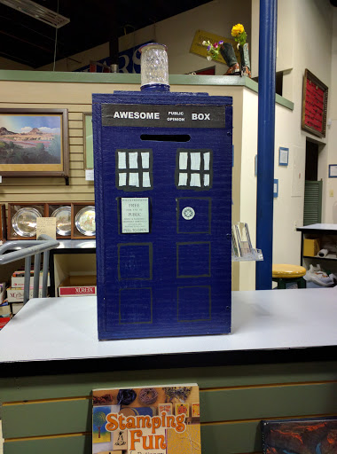 Used Book Store «Barbed Wire Books», reviews and photos, 504 Main St, Longmont, CO 80501, USA