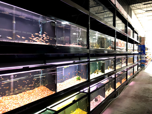 Pet Supply Store «Pet Quarters», reviews and photos, 486 Payne Rd, Scarborough, ME 04074, USA