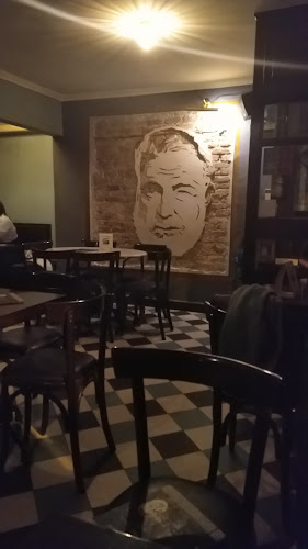 Comentarii opinii despre Hemingway