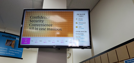 Shipping and Mailing Service «The UPS Store», reviews and photos, 1380 Monroe St NW, Washington, DC 20010, USA