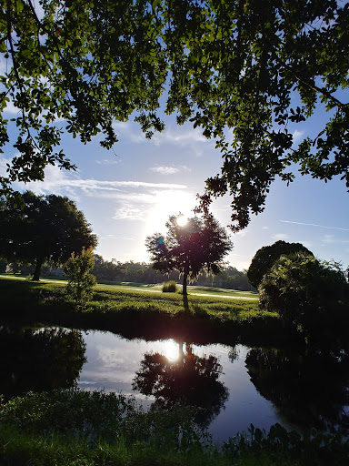 Country Club «East Bay Country Club», reviews and photos, 702 Country Club Dr, Largo, FL 33771, USA