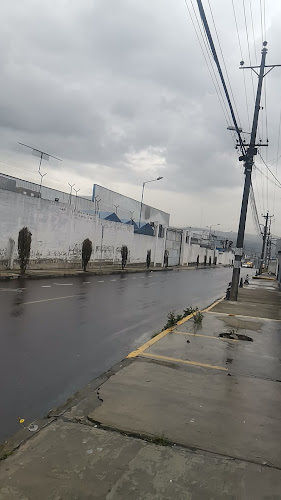 Opiniones de TRANSPORTES HERNANDEZ ULTRARAPIDO en Quito - Servicio de transporte