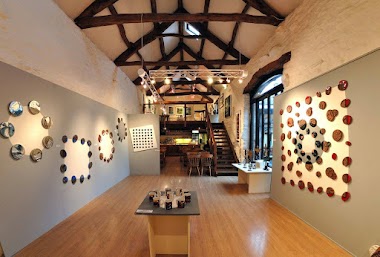 Upfront Gallery / Puppet Theatre / Performance Venue / Accomodation