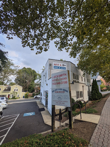 Locksmith «Area Safe & Lock Service», reviews and photos, 3301 Mt Vernon Ave, Alexandria, VA 22305, USA