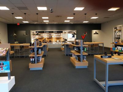 Cell Phone Store «Verizon», reviews and photos, 1137 Boardman Rd, Jackson, MI 49202, USA