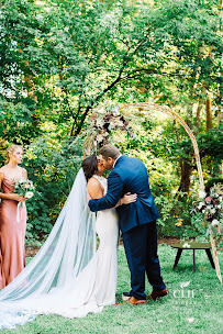 CLH images Photography - Photo 8 - Car repair in , Albany