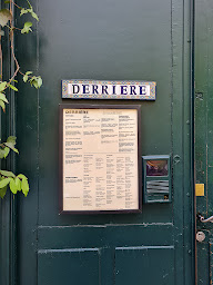 Photo n°7 de Derrière à Paris ()