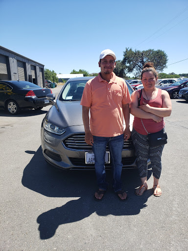 Car Dealer «Super Shopper Auto Sales Inc.», reviews and photos, 683 E Walker St, Orland, CA 95963, USA