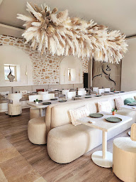 Photo n°7 de R.mana | Restaurant Boutique (77) à Vaux-le-Pénil ()