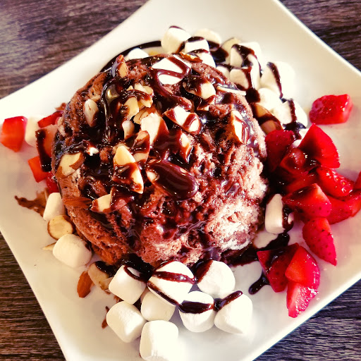 Dessert Shop «Vampire Penguin Shaved Snow and Desserts», reviews and photos, 9135 W Stockton Blvd, Elk Grove, CA 95758, USA