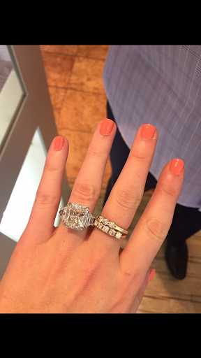 Jewelry Store «Golden Nugget Jewelers», reviews and photos, 800 Chestnut St, Philadelphia, PA 19107, USA