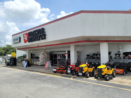 Home Improvement Store «Tractor Supply Co.», reviews and photos, 4888 Okeechobee Rd, Fort Pierce, FL 34947, USA