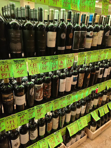 Wine Store «Happy Wine in the Grove», reviews and photos, 2833 Bird Ave, Miami, FL 33133, USA