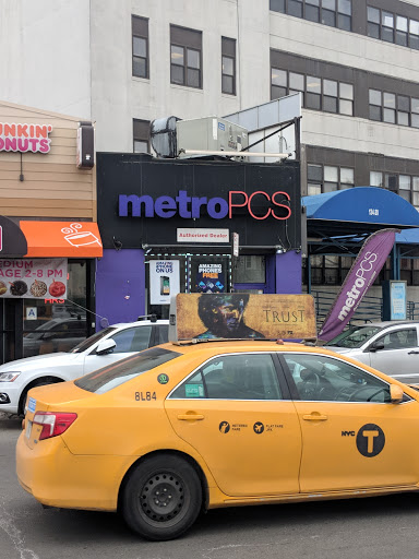 Cell Phone Store «MetroPCS Authorized Dealer», reviews and photos, 1352 Jamaica Ave, Richmond Hill, NY 11418, USA
