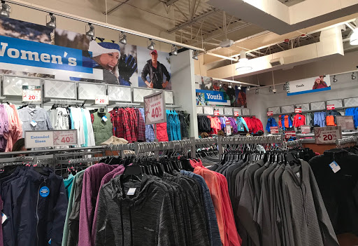 Sportswear Store «Columbia Sportswear Outlet Store», reviews and photos, 18539 Outlet Blvd #606, Chesterfield, MO 63005, USA