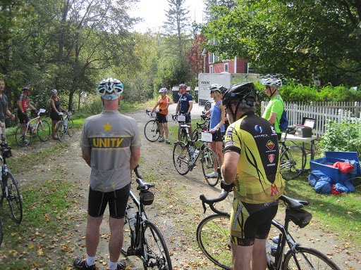 Bicycle Store «M & M Cyclery», reviews and photos, 734 Butterfield Rd, Mundelein, IL 60060, USA