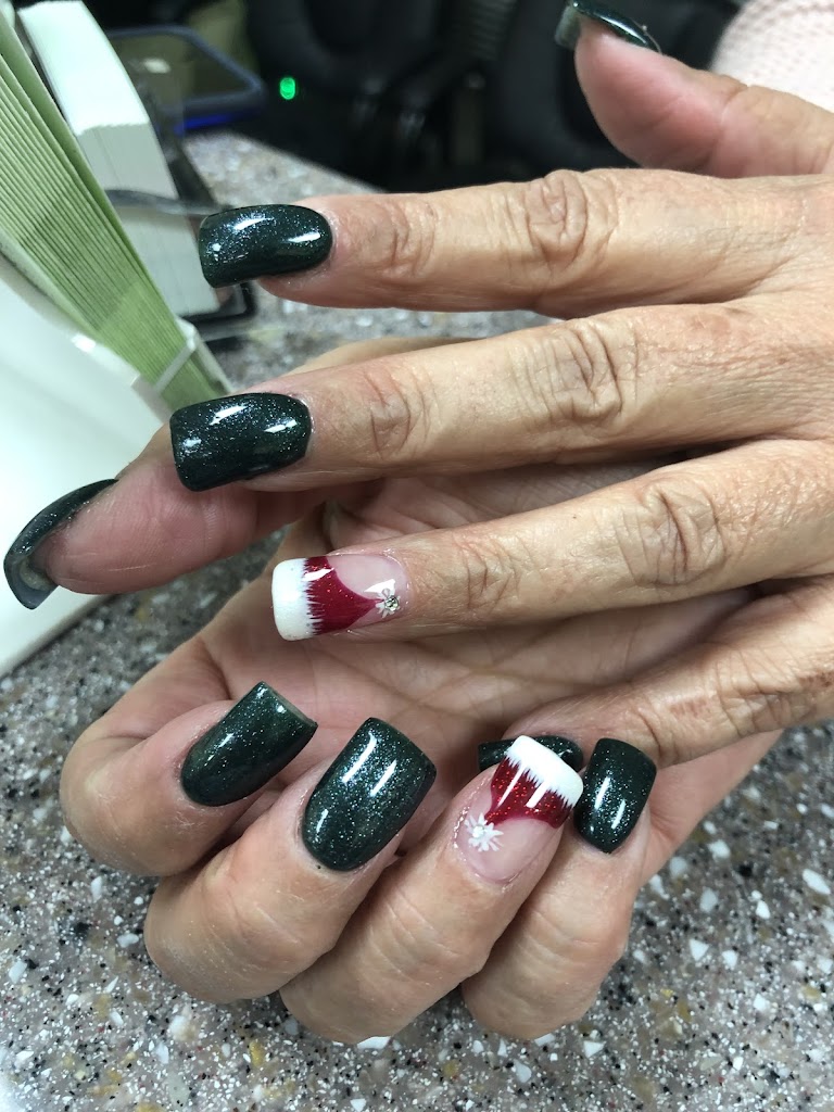 T1 Nails 15044