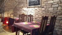 Atmosphère du Restaurant français Restaurant La Cadole à Givry - n°8