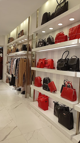 DOCA Λαμίας - Κατάστημα ρούχων