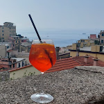 Photo n°2 de l'avis de Petr.� fait le 14/10/2023 à 17:56 sur le  Old School Cocktails & Food à Riomaggiore