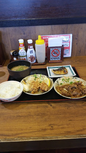 Comentarii opinii despre 街かど屋 上飯田