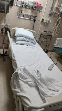 St. Mary Mercy Livonia : Emergency Room - Photo 7 - Car repair in Livonia, MI, Detroit