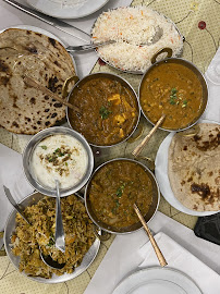 Thali du Restaurant indien Restaurant Punjabi Dhaba Indien à Grenoble - n°5