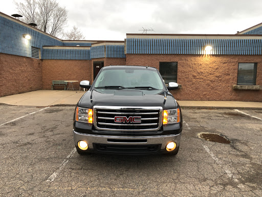 Used Car Dealer «Bedrock Motors», reviews and photos, 9901 Central Ave NE, Blaine, MN 55434, USA