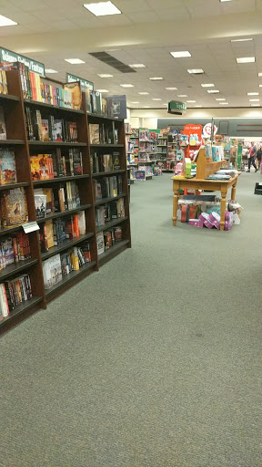 Book Store «Barnes & Noble», reviews and photos, 2191 N Rainbow Blvd, Las Vegas, NV 89108, USA