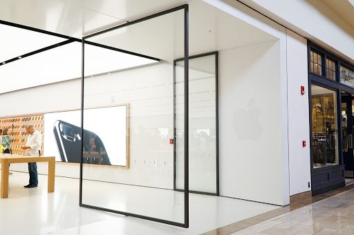 Computer Store «Apple Chestnut Hill», reviews and photos, 199 Boylston St, Chestnut Hill, MA 02467, USA