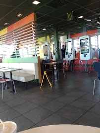 Atmosphère du Restauration rapide McDonald's à Creysse - n°20