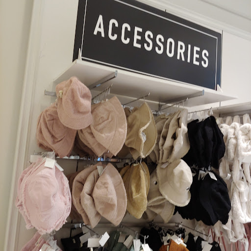 Clothing Store «Forever 21», reviews and photos, 450 Great Mall Dr, Milpitas, CA 95035, USA