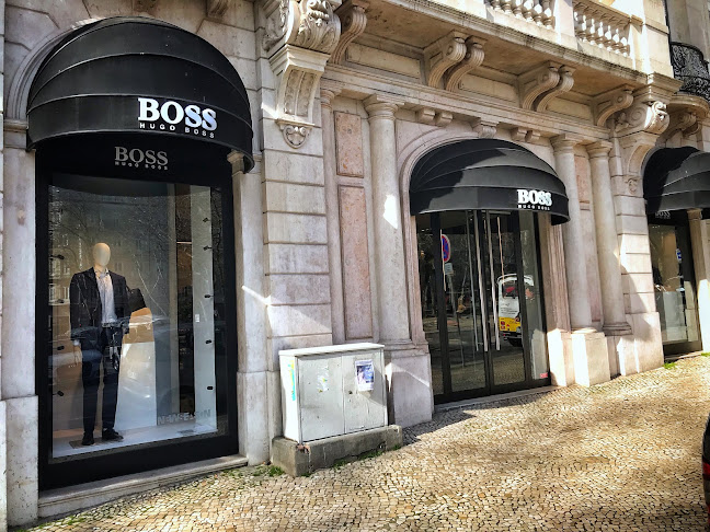 BOSS Store, Menswear - Loja de roupa