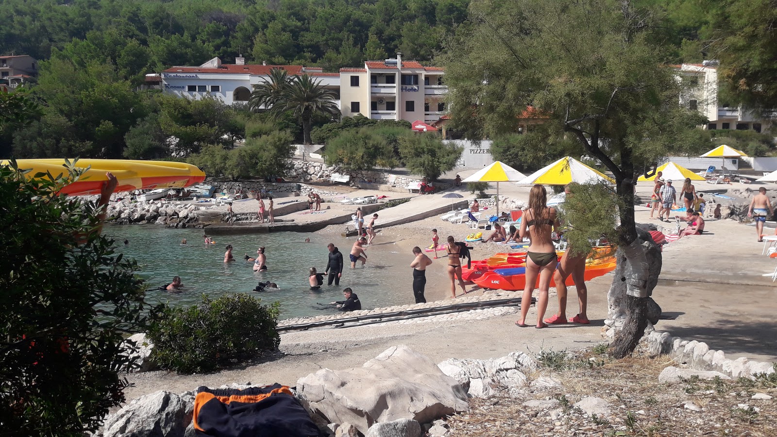 Φωτογραφία του Priscapac Beach - συνιστάται για οικογένειες που ταξιδεύουν με παιδιά